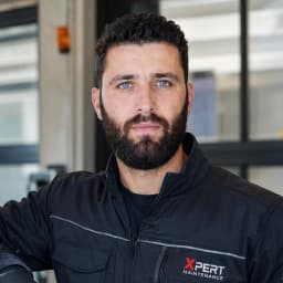 Alaya, Expert portails & motorisation chez Xpert Maintenance