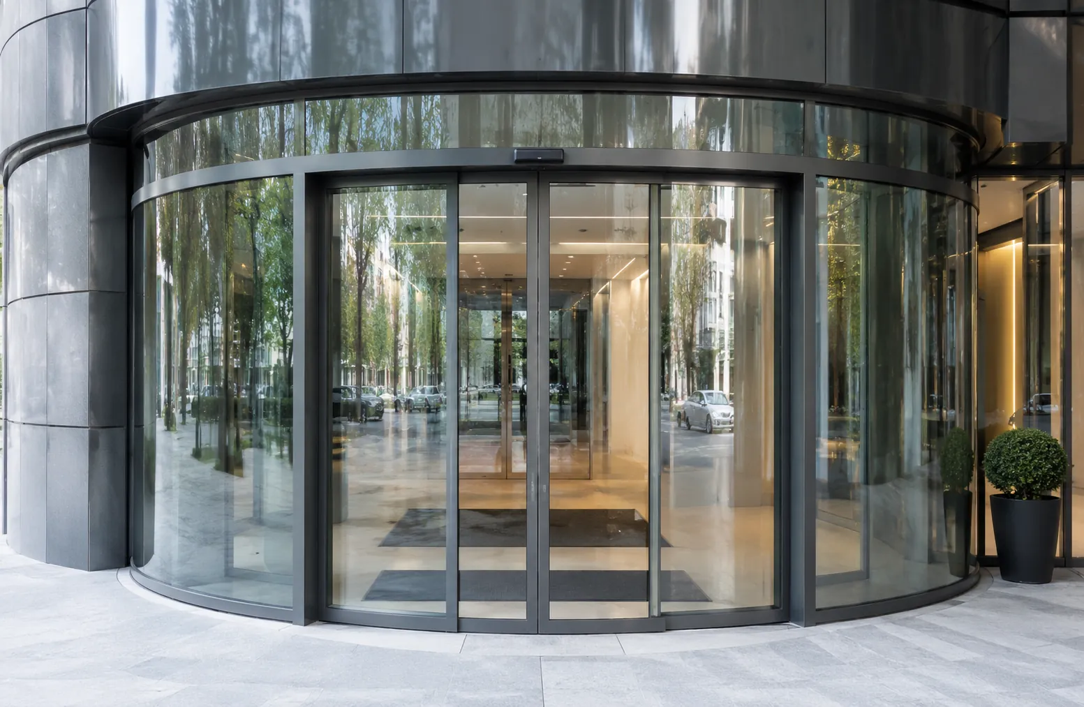 Porte cintrée sur mesure