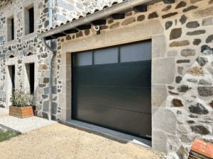 Intervention rapide à Paris et en Île-de-France - Portes sectionnelles -xpert-maintenance 75 77 78