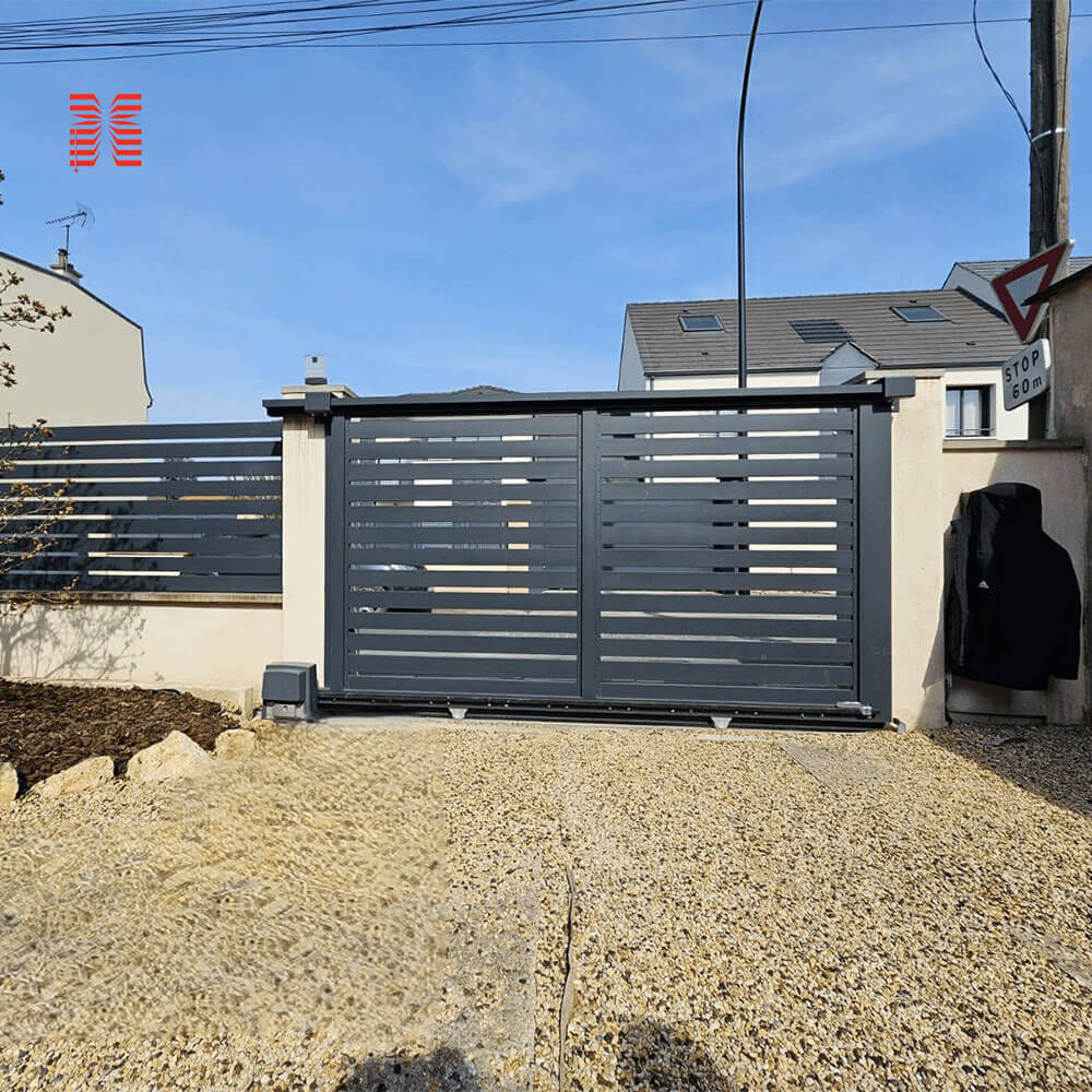 Portail coulissant residentiel - Xpert Maintenance