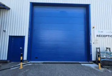 Installation Sur-Mesure Porte Sectionnelle Industriel - xpert-maintenance