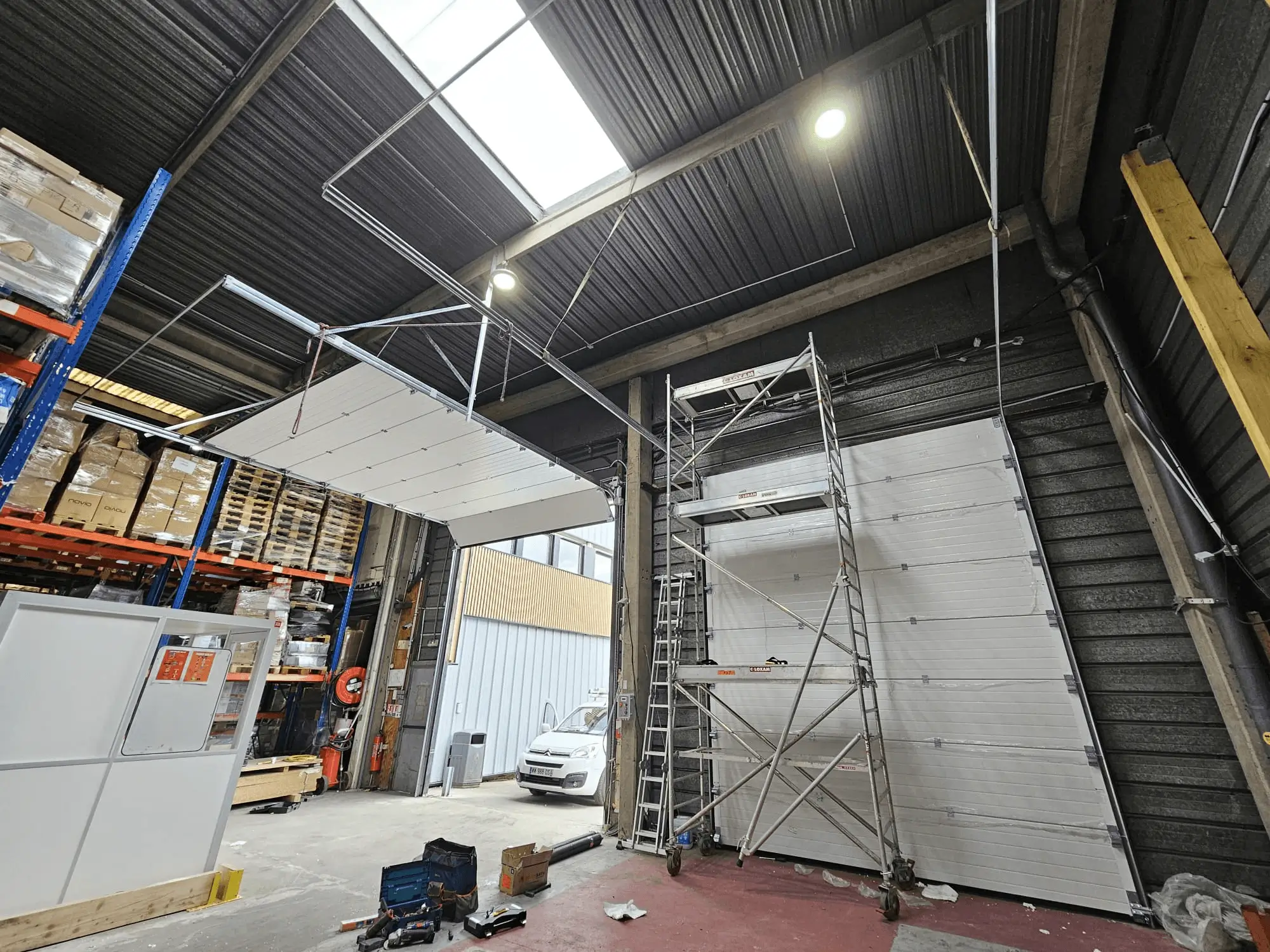 Maintenance et Dépannage Porte Sectionnelle Industriel - xpert-maintenance