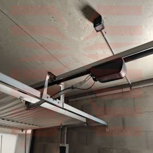 Maintenance et dépannage de porte de garage basculante - Xpert Maintenance1